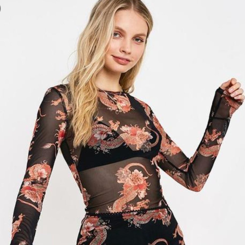 UO Mesh Black Dragon Top Size XS